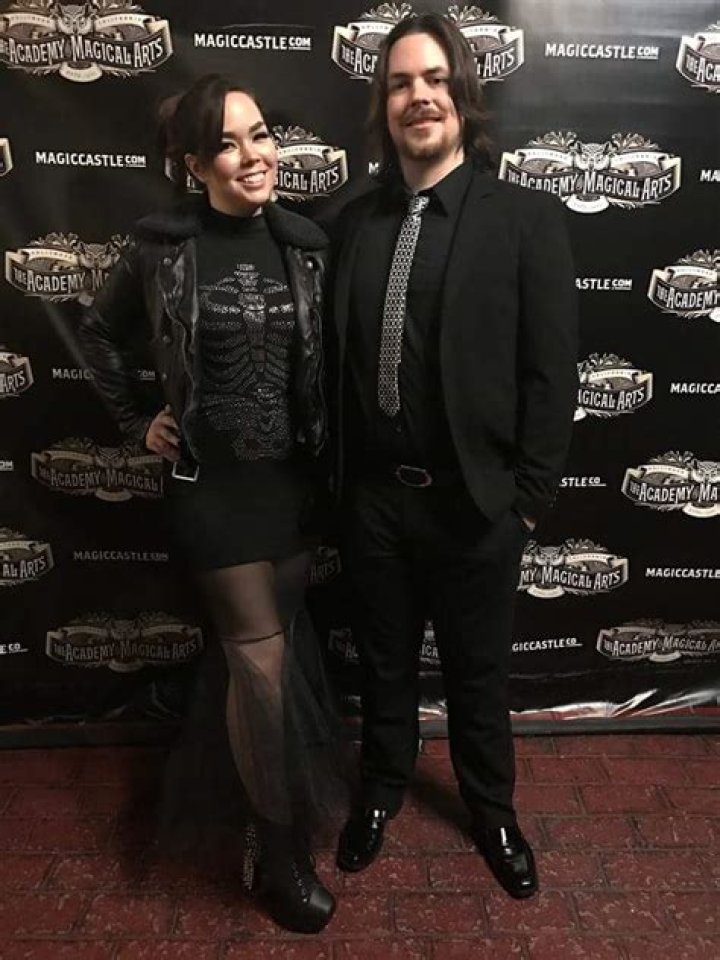 Arin Hanson, Suzy Berhow's Husband